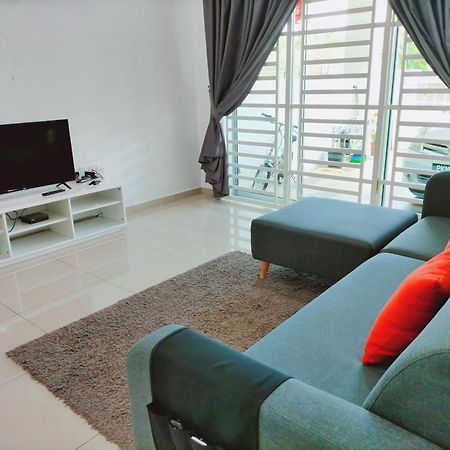 Ooi Homestay อลอร์สตาร์ ภายนอก รูปภาพ