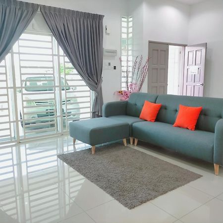 Ooi Homestay อลอร์สตาร์ ภายนอก รูปภาพ